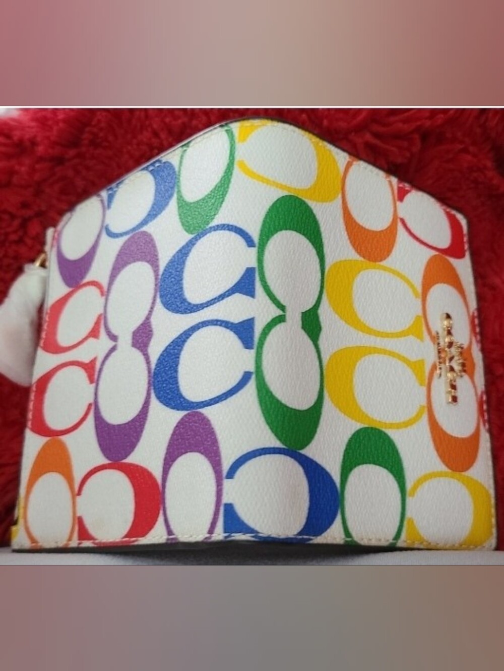 Coach Rainbow Signature Zip Wallet. RARE* AUTHENTIC* Soft Brown Interior. - Picture 10 of 11